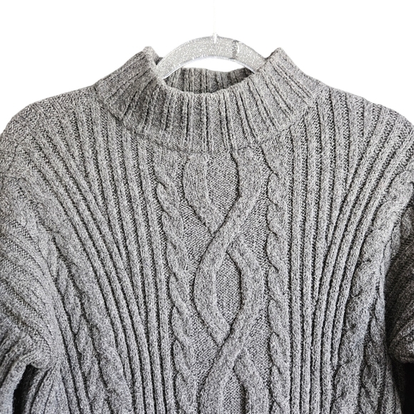 Abercrombie & Fitch Womens Sweater XS Mock Neck Cable Knit Gray - Picture 2 of 10